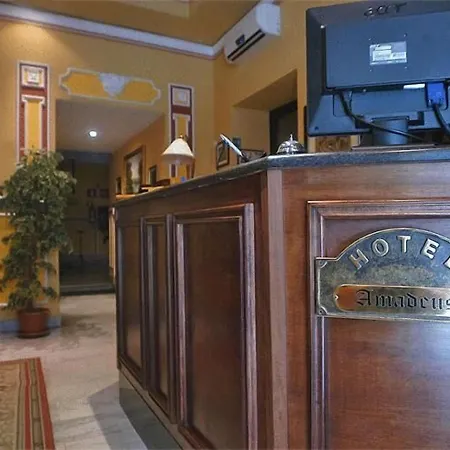 Amadeus Hotel