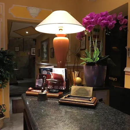 Hotel Amadeus 3*
