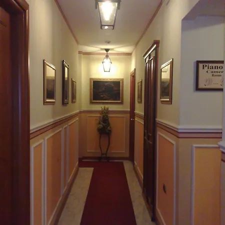 Amadeus Hotell