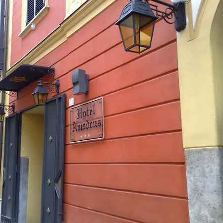 Amadeus 3* Caserta