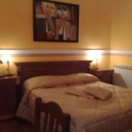 Hotell Amadeus 3*