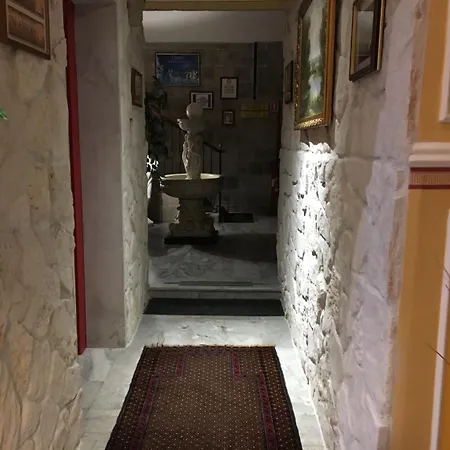 阿玛迪斯酒店 3* 卡塞塔